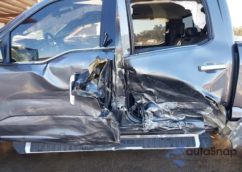 2022 Ford F-150 Lariat z USA, uszkodzony, nr VIN 1FTFW1E81NFB11691